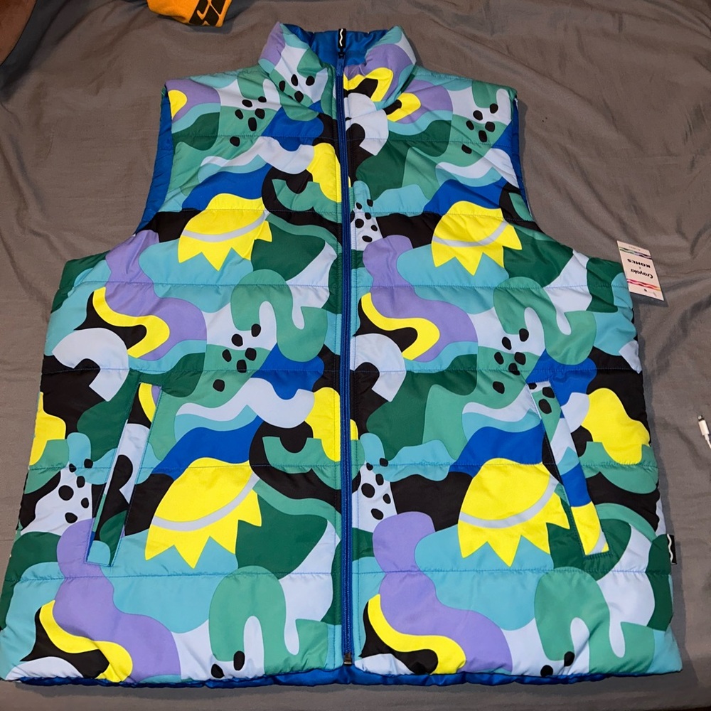 new with tag crayola x kohls vest size xl in unisex adult